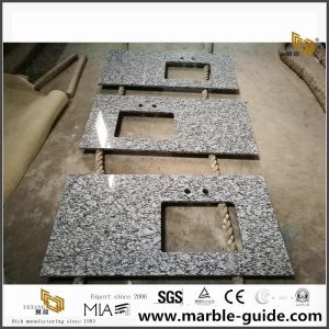 Mặt bàn phun đá granite trắng